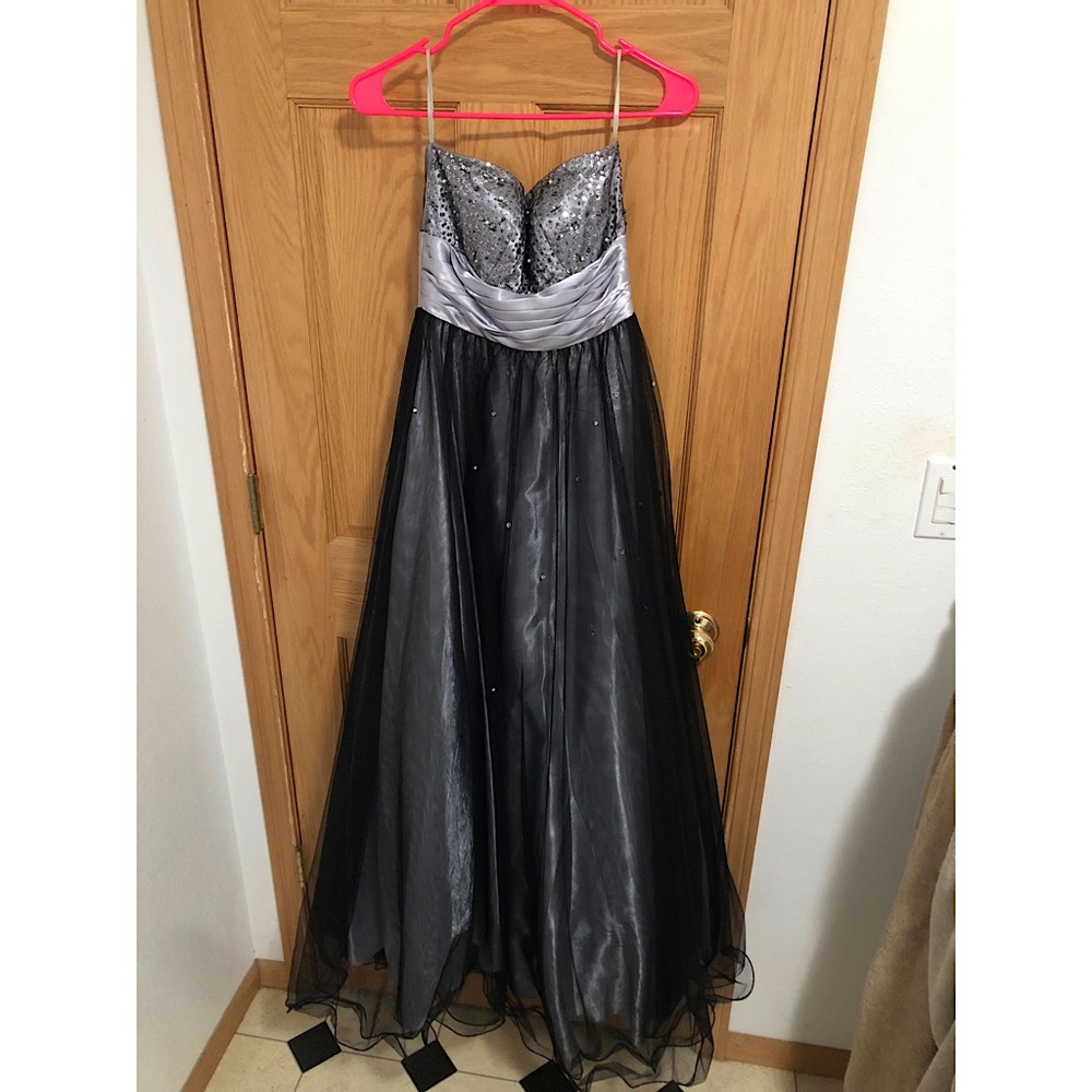 Black/Silver Prom Dress